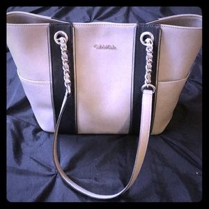 This was gifted to me and just isn’t my style 😁